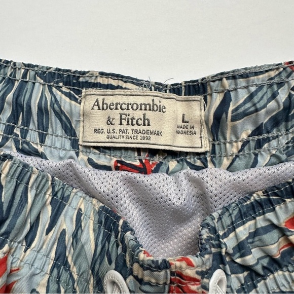 Abercrombie & Fitch Men's Tropical Swim Shorts Large Basket Liner Swimsuit 6.5” - Picture 2 of 11